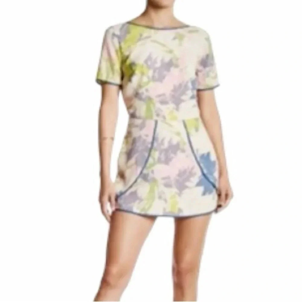 Adelyn Rae Anthropologie floral print skirt romper Pockets Lined Women’s Size S